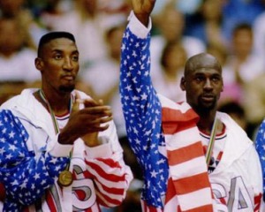Jordan and Pippen reveal their true patriotism by draping themselves in American flags on the '92 medal stand. Heroic, ain't it?